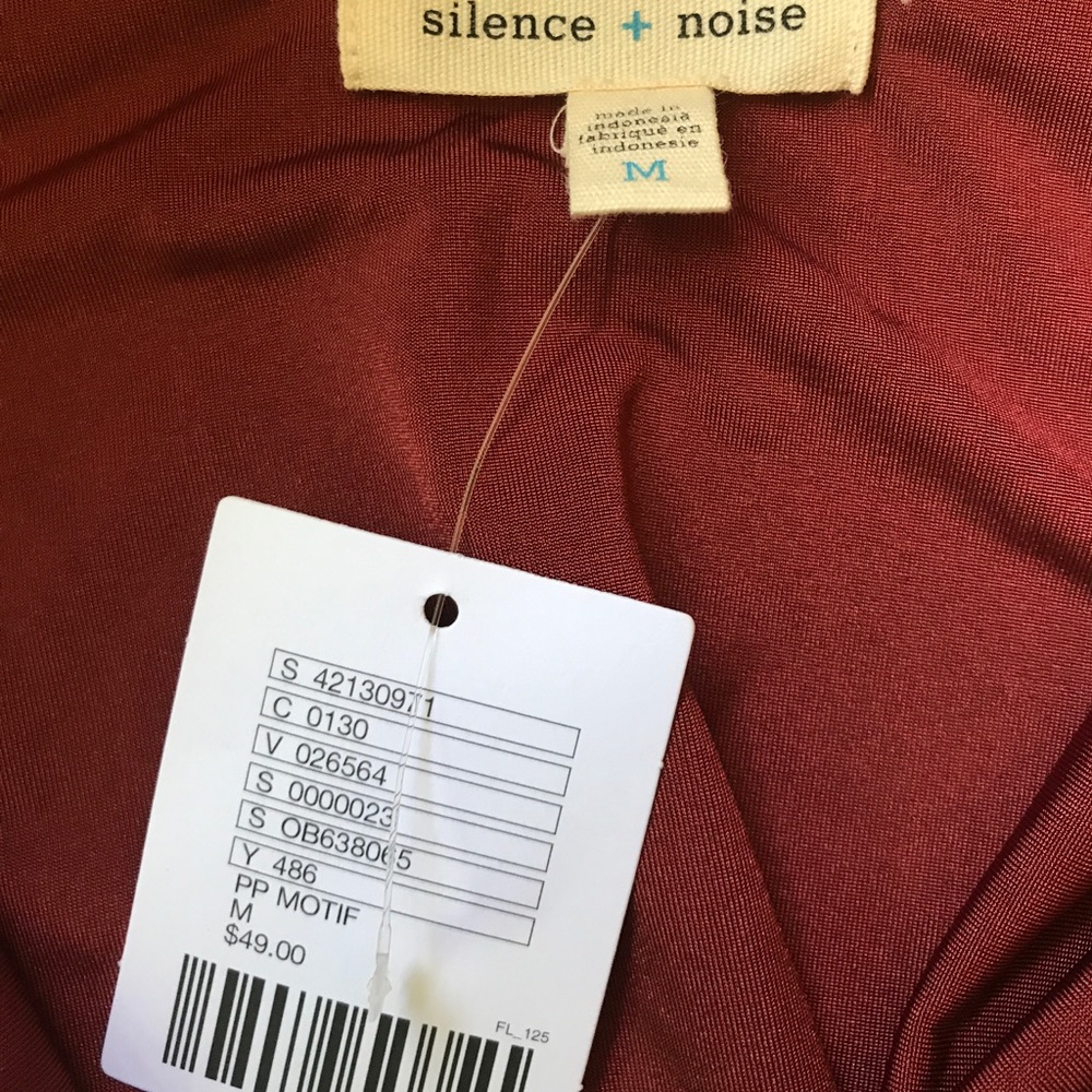 SILENCE & NOISE DRESS - Picture 5 of 7